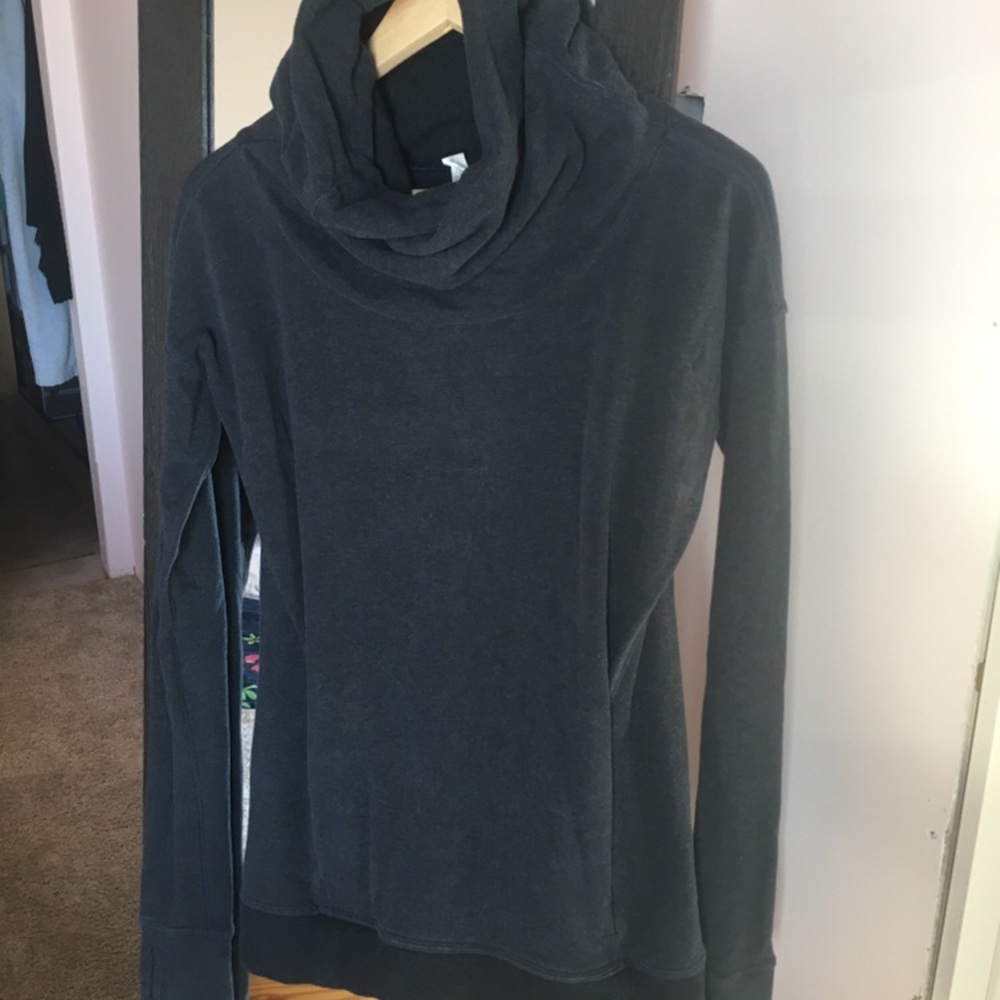 Stress less pullover